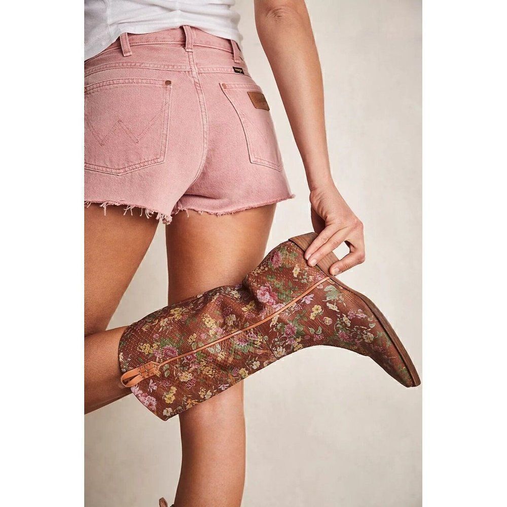 NEW WE THE FREE PEOPLE Sz 37 MONTAGE PRINTED TALL BOOTS - Picture 2 of 7